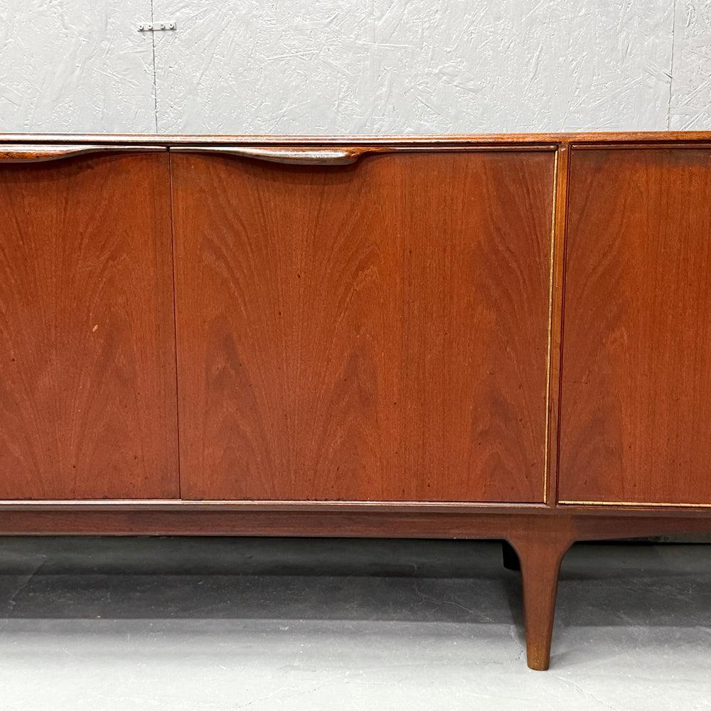 
                      
                        A.H.McINTOSH(マッキントッシュ) /  DUNVEGAN Sideboard (401)
                      
                    