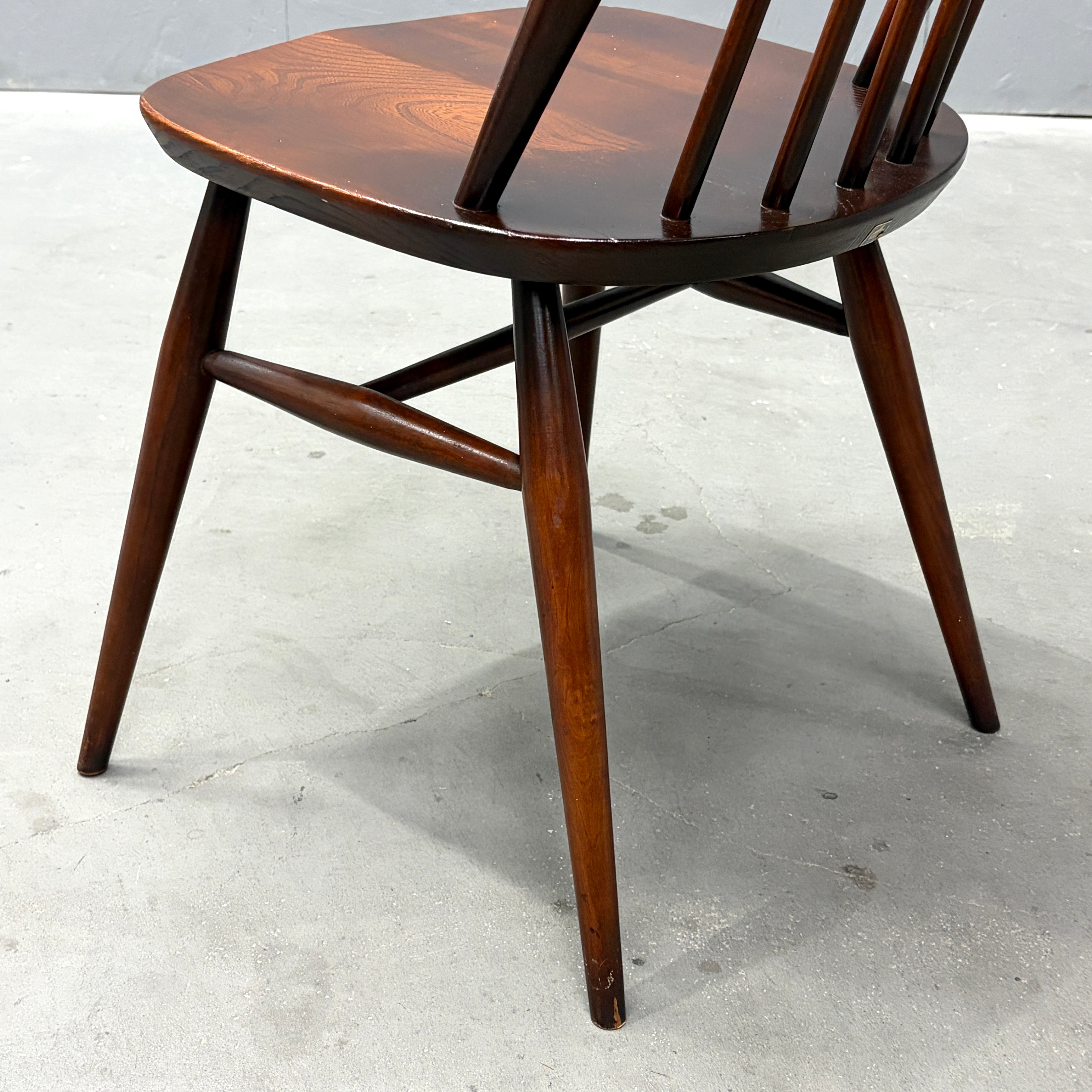 ERCOL(アーコール) / ゴールドスミスチェア ダークコロニアル (7) ERCOL(アーコール) / GOLDSMITH CHAIR DARK ゴールドスミスチェア