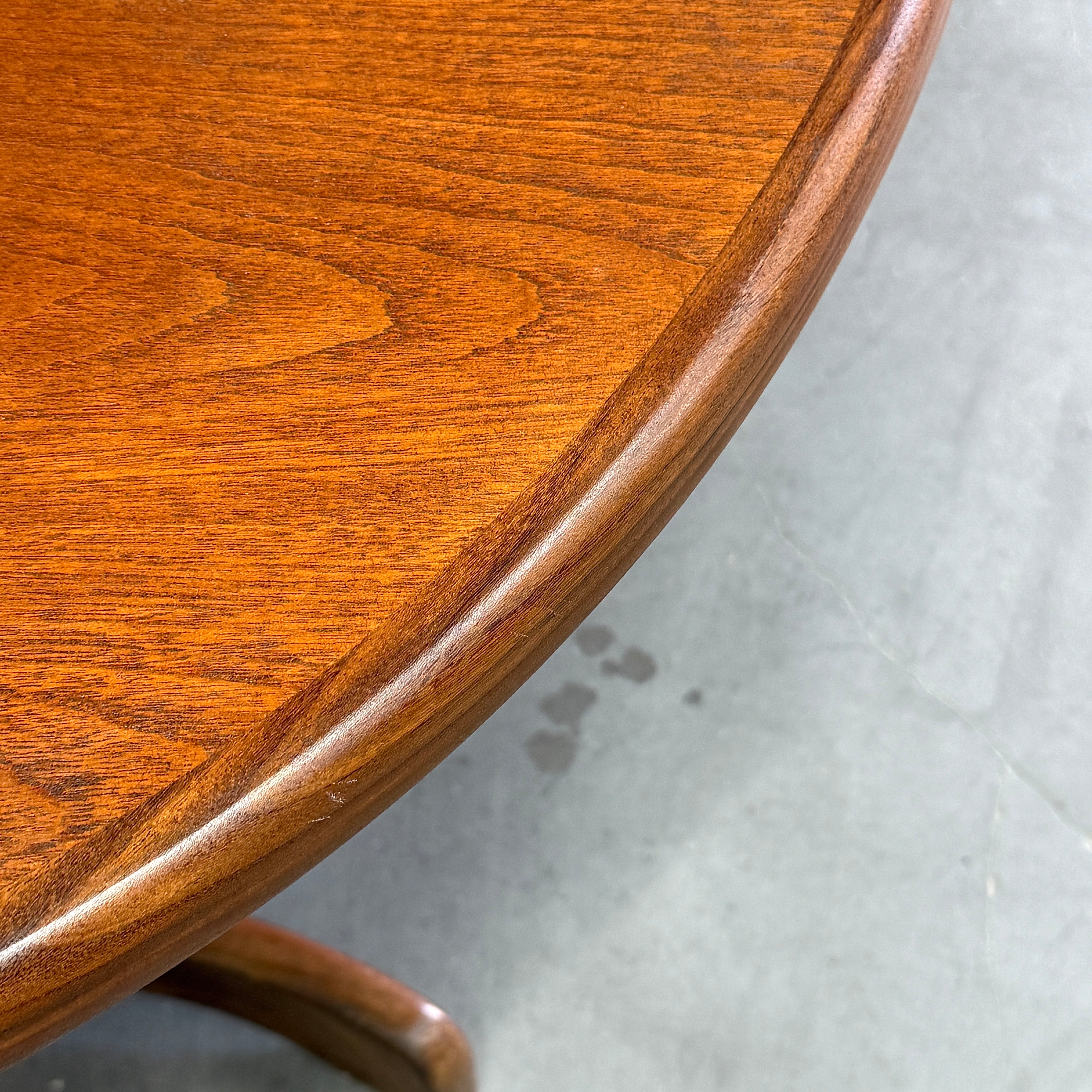 G-PLAN(ジープラン) / WHALE TAILE OVAL TABLE ホエールレッグ