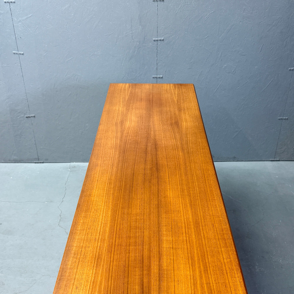 
                      
                        G-PLAN(ジープラン) / Fresco Sideboard フレスコ サイドボード (501)
                      
                    