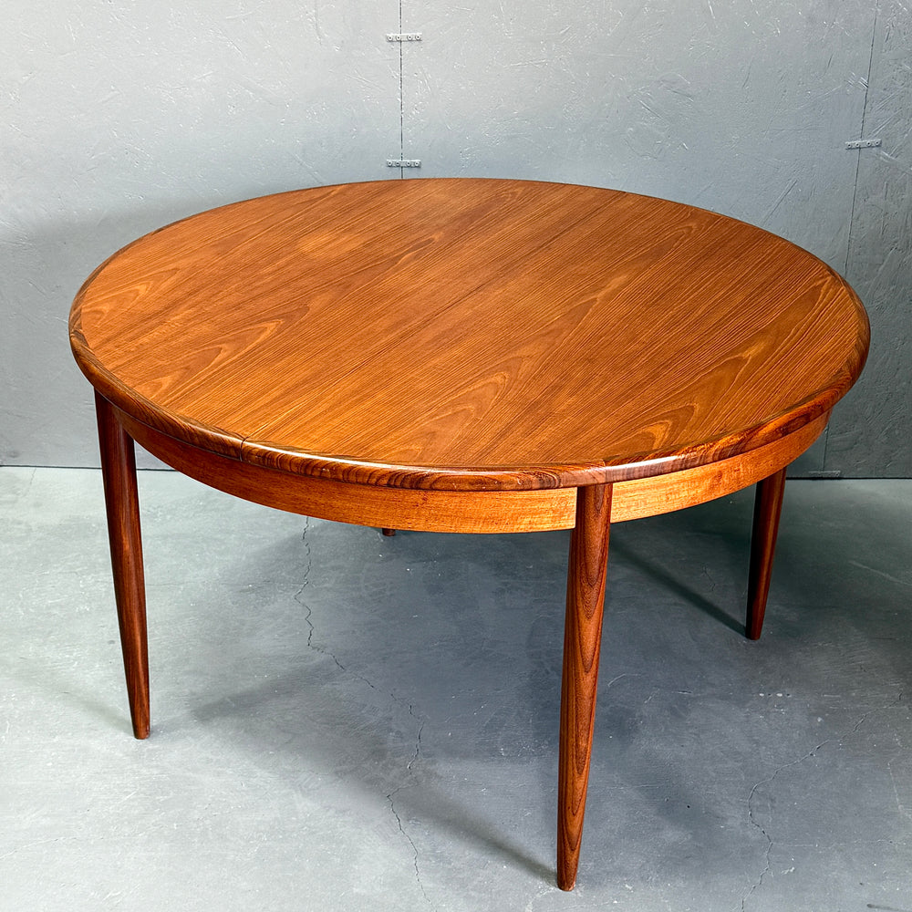 
                      
                        G-PLAN(ジープラン) / Fresco ROUND TABLE フレスコ ラウンドエクステンション ダイニングテーブル (404)
                      
                    