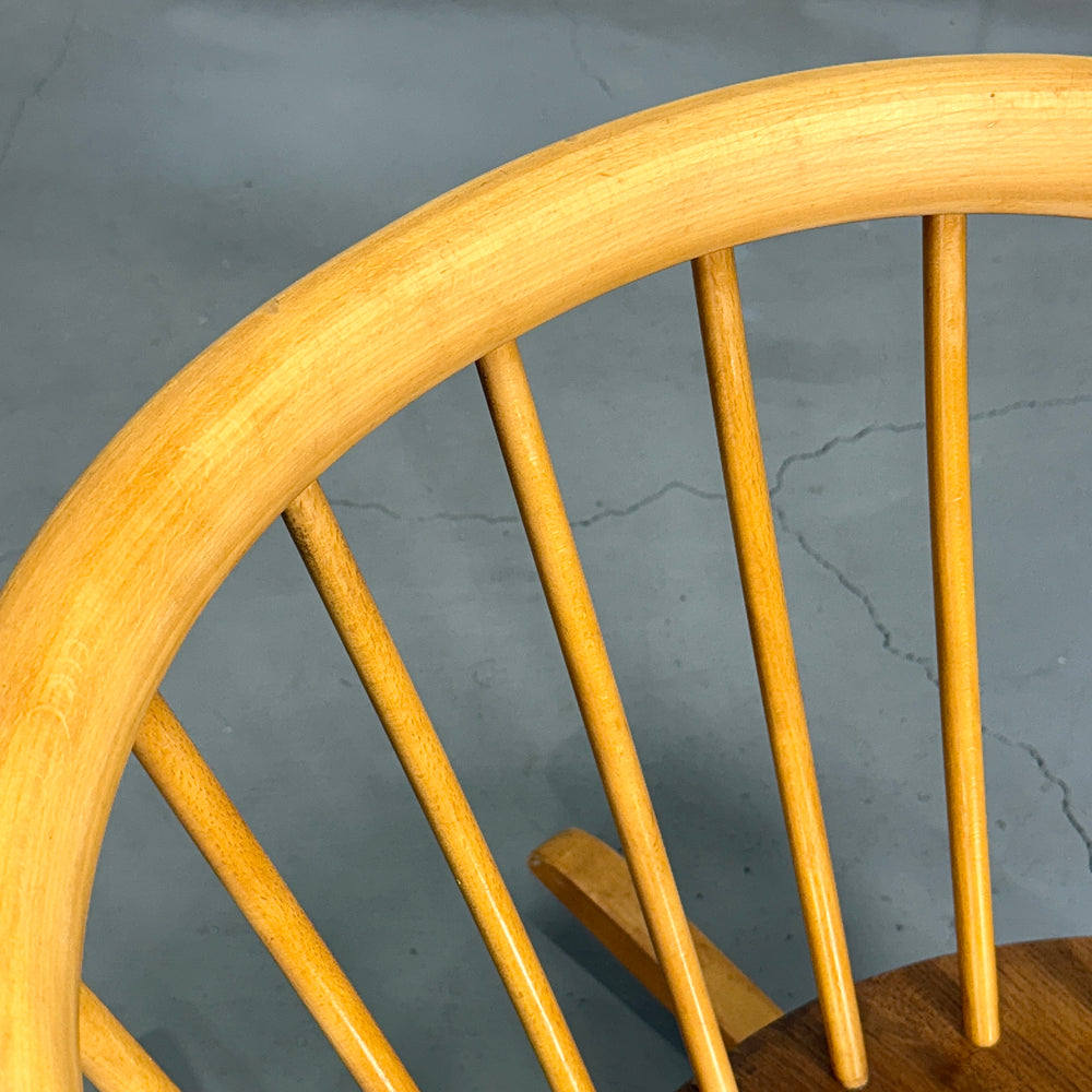
                      
                        ERCOL(アーコール) COWHORN ROCKING CHAIR / カウホーン ロッキングチェア (301)
                      
                    