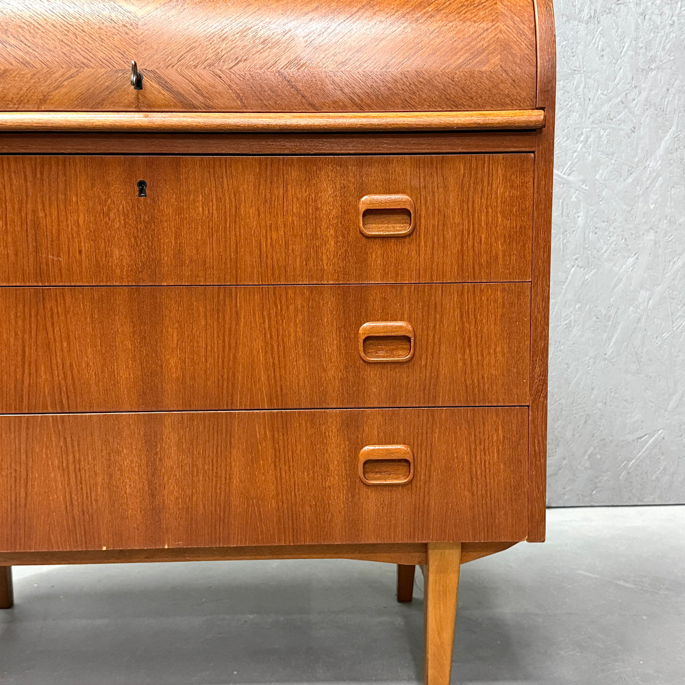 
                      
                        Vintage Roll-Top Writing Bureau ライティングビューロー
                      
                    