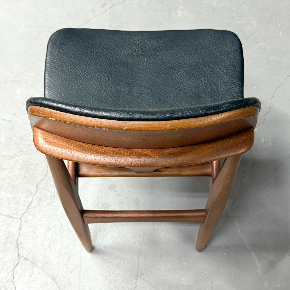 
                      
                        Elliots of Newbury(EON) / VINTAGE CHAIR ヴィンテージチェア (502)
                      
                    
