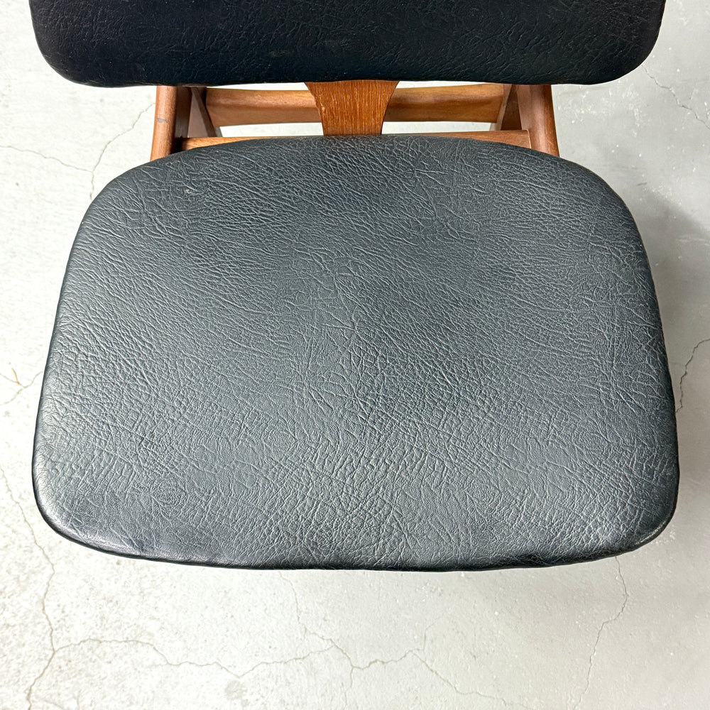 
                      
                        Elliots of Newbury(EON) / VINTAGE CHAIR ヴィンテージチェア (501)
                      
                    