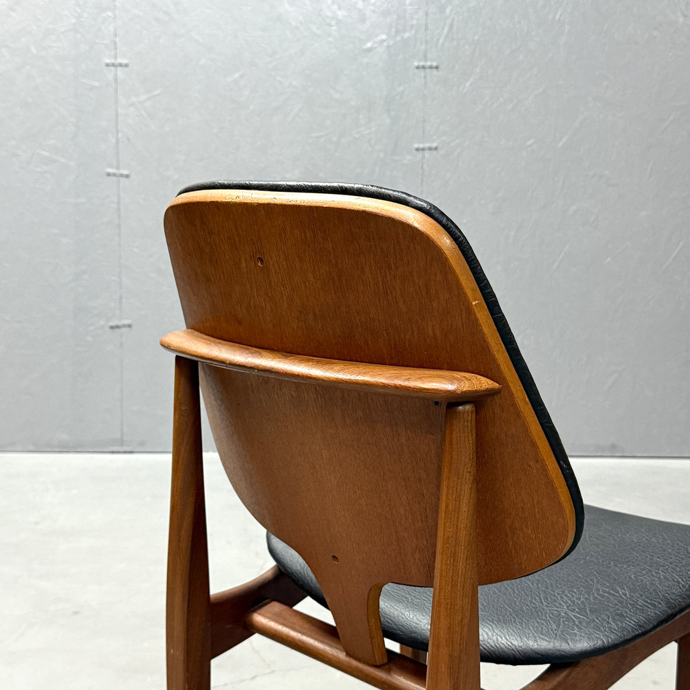 
                      
                        Elliots of Newbury(EON) / VINTAGE CHAIR ヴィンテージチェア (503)
                      
                    
