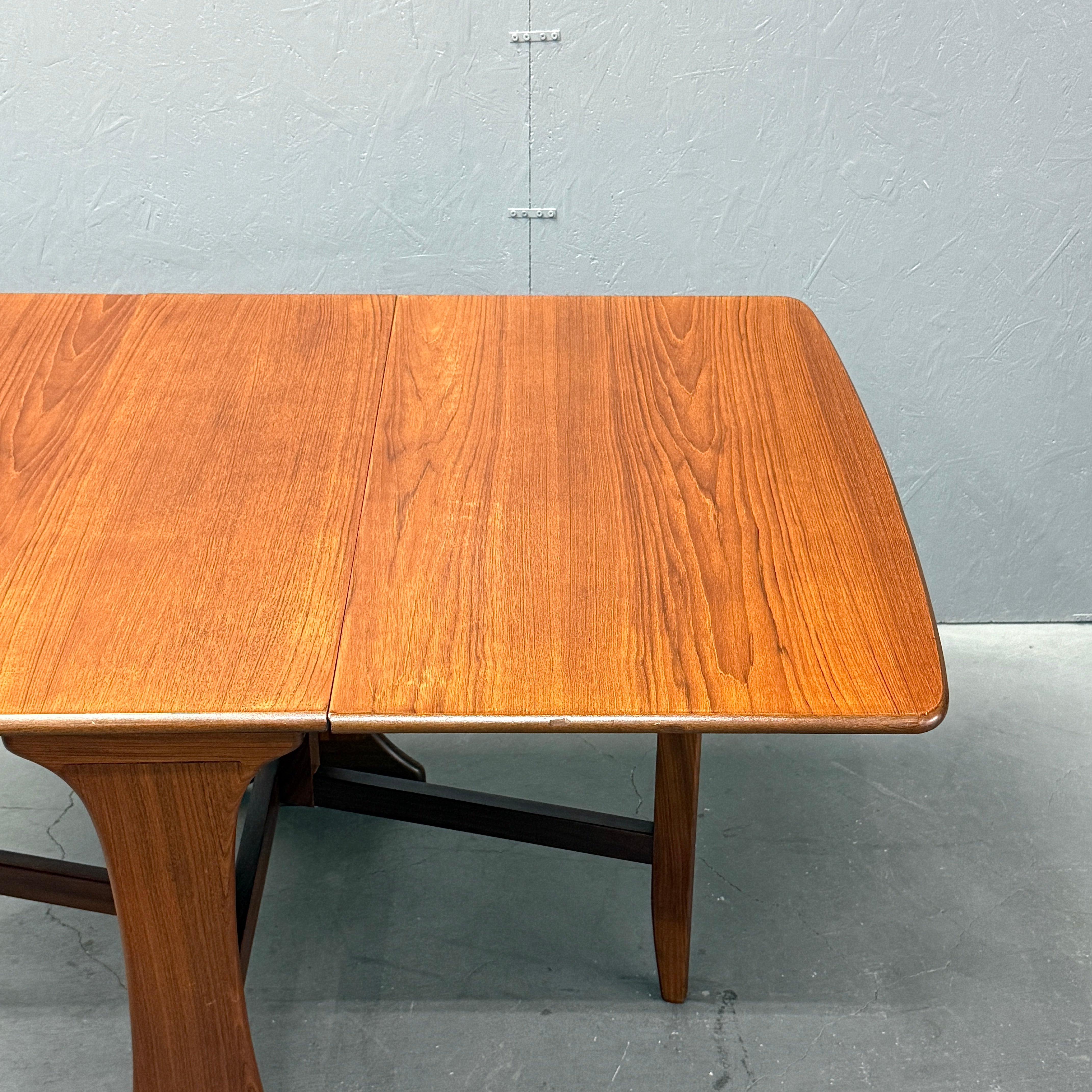 G-PLAN(ジープラン) Fresco ゲートレッグテーブル (504) G-PLAN(ジープラン) / Fresco GATELEG TABLE ゲートレッグテーブル