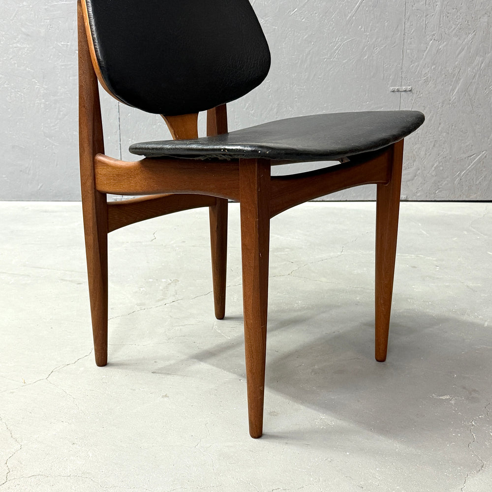 
                      
                        Elliots of Newbury(EON) / VINTAGE CHAIR ヴィンテージチェア (501)
                      
                    