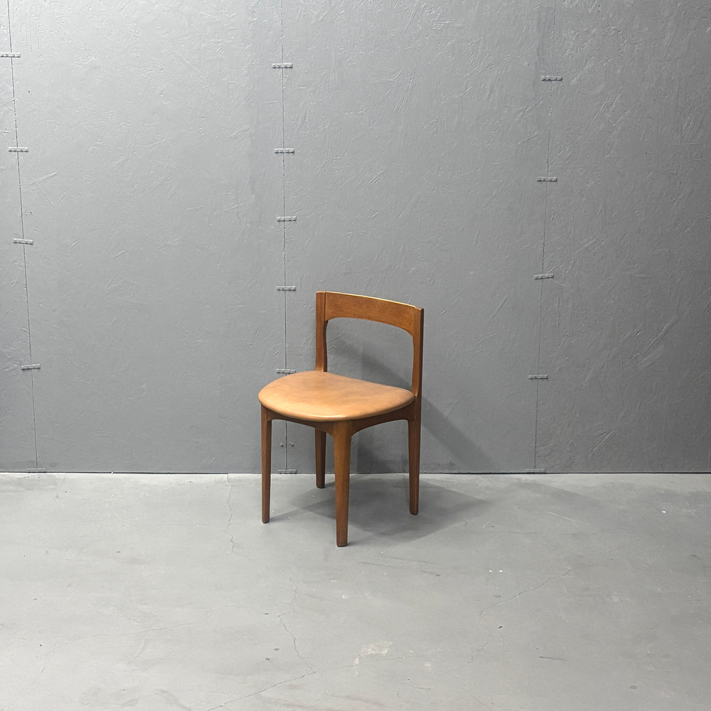 Nathan(ネイサン) / DINING CHAIR ダイニングチェア (401)