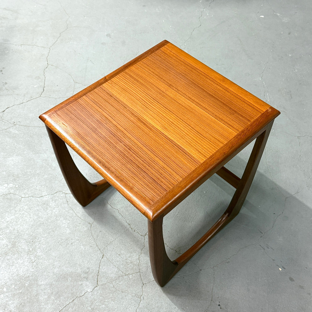 
                      
                        SUNELM Products (サンエルム・プロダクツ)
/ Teak Nest of Table チーク ネストテーブル
                      
                    