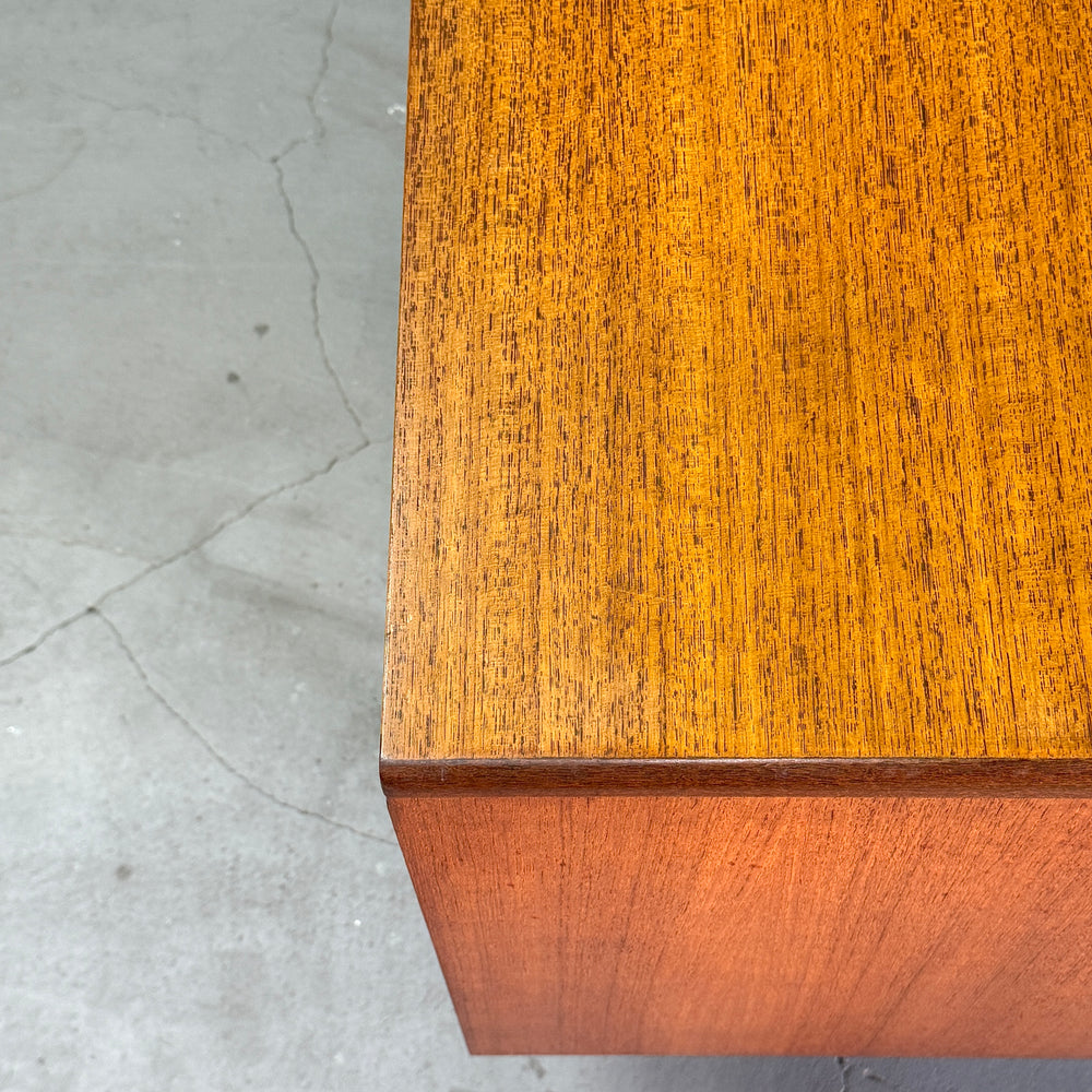 
                      
                        G-PLAN(ジープラン) / Fresco Sideboard フレスコ サイドボード (503)
                      
                    