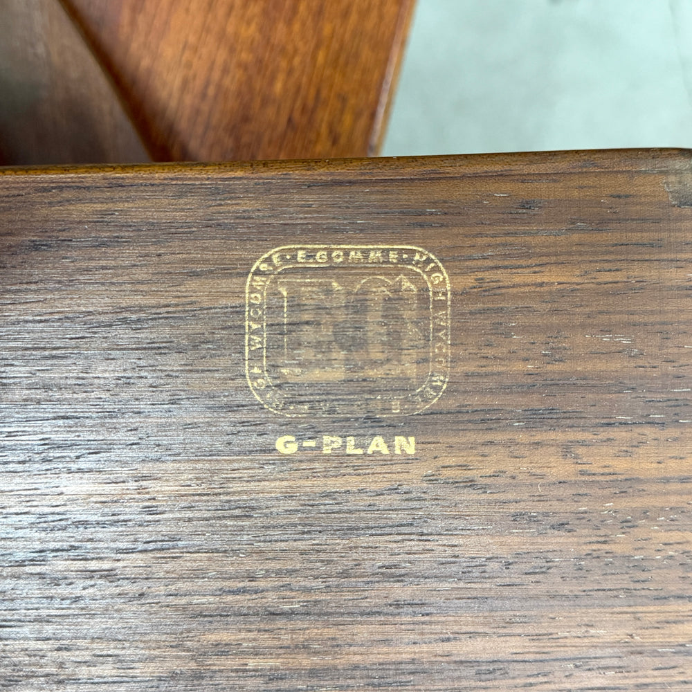 
                      
                        G-PLAN(ジープラン) / Tola & Black  Coffee table (501)
                      
                    