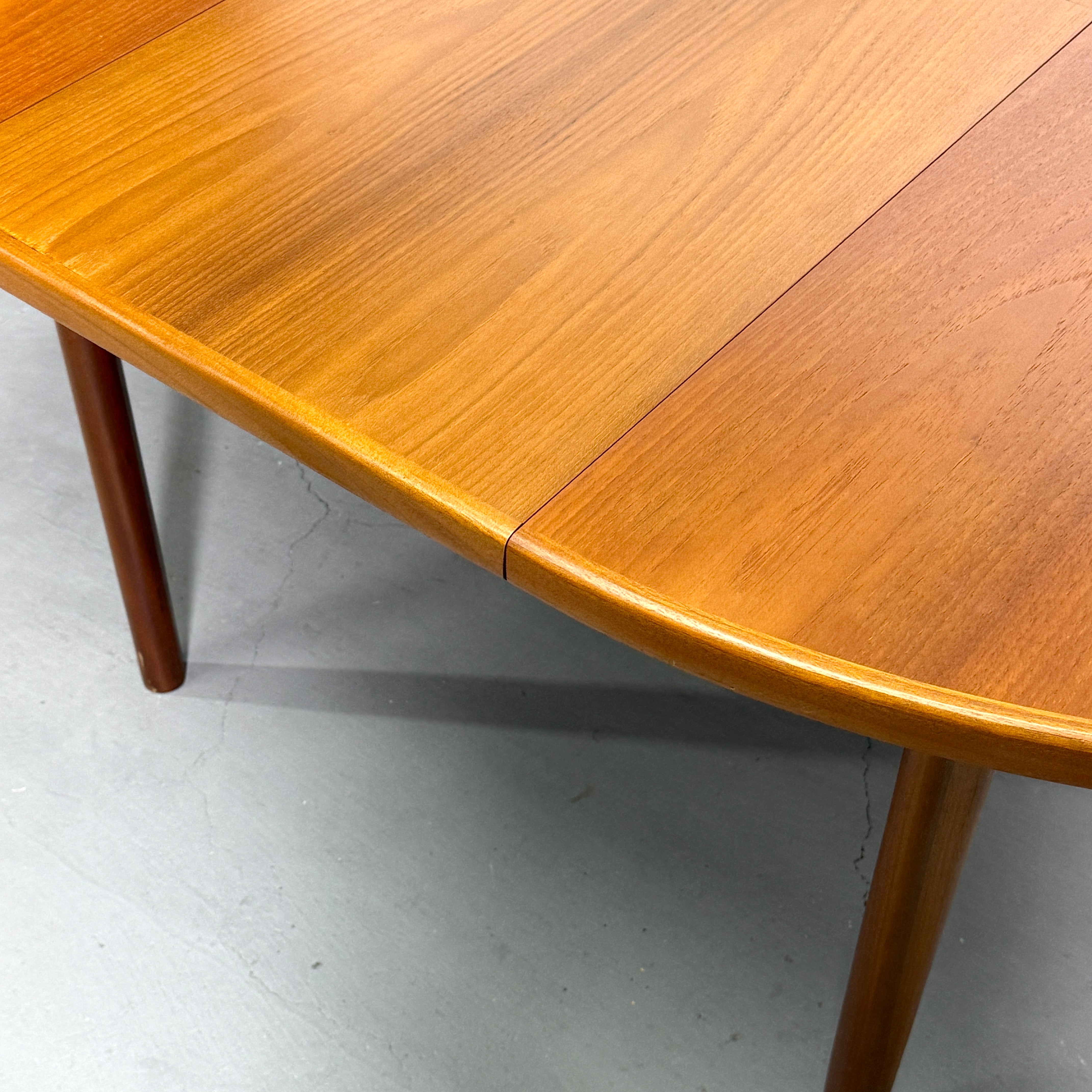 A.H.McINTOSH(マッキントッシュ) / ROUND TABLE ラウンド