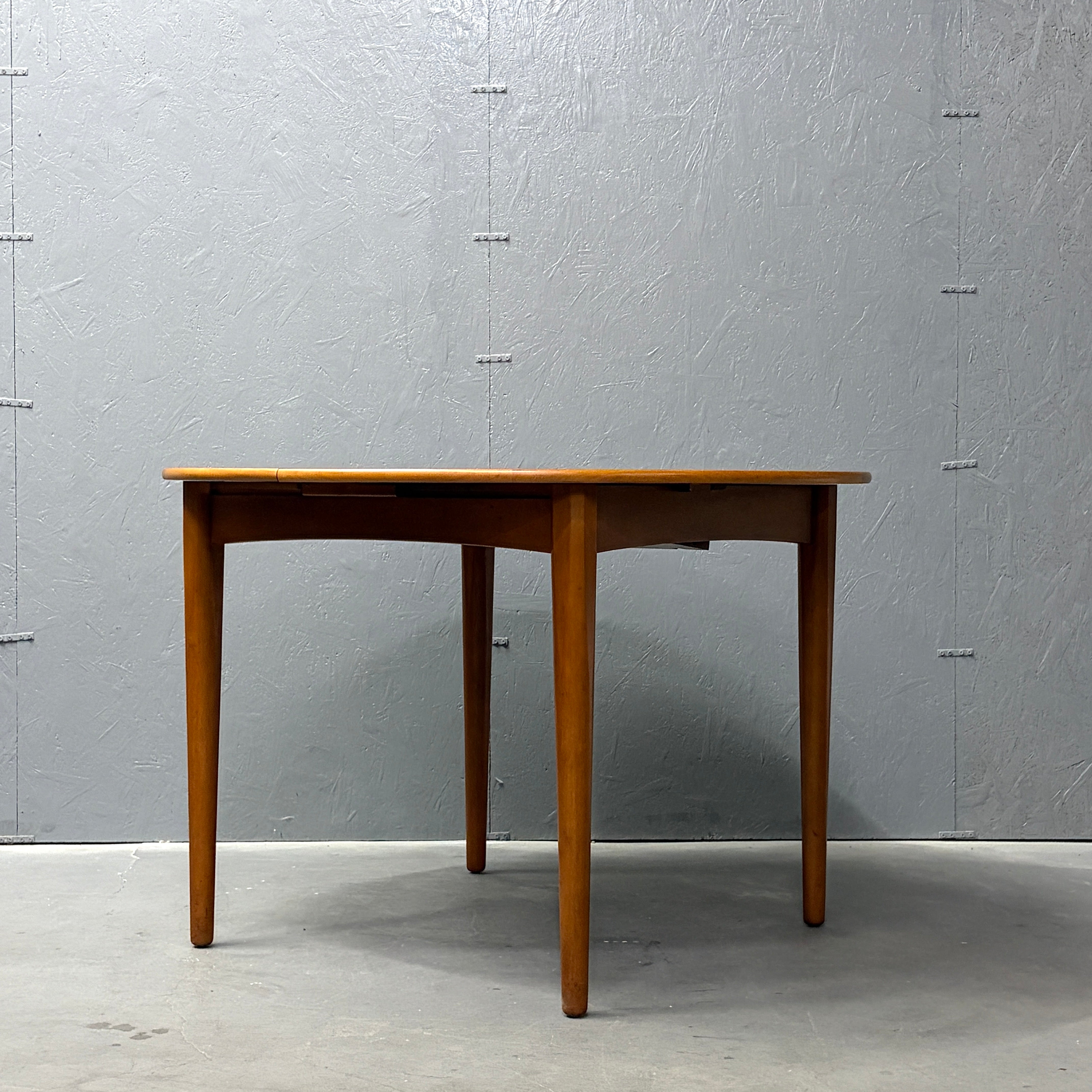 ダイニングテーブル – NONOR FURNITURE