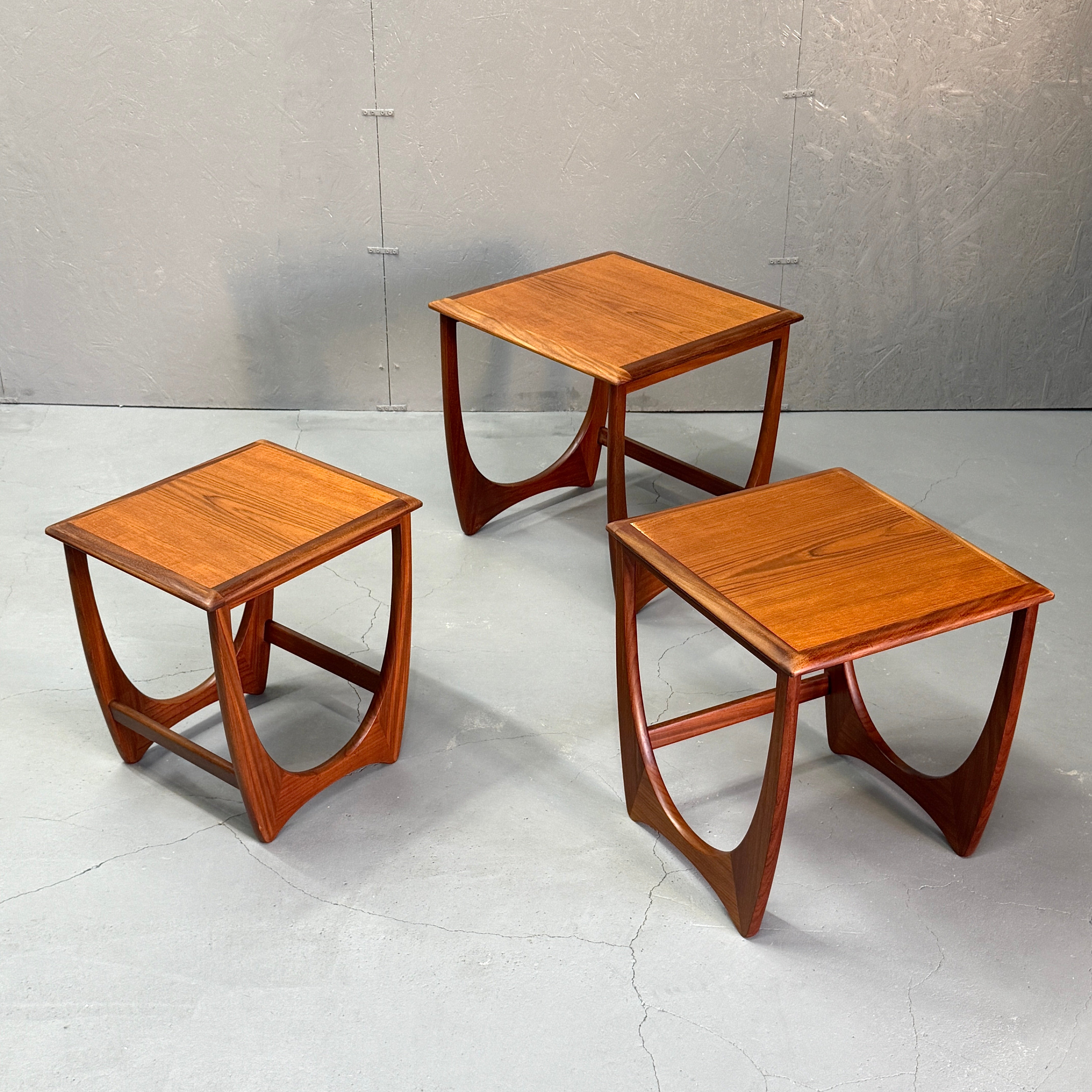 G-PLAN ジープラン Astro アストロ ネストテーブル G-PLAN(ジープラン) / ASTRO NEST TABLE アストロ ネストテーブル (401