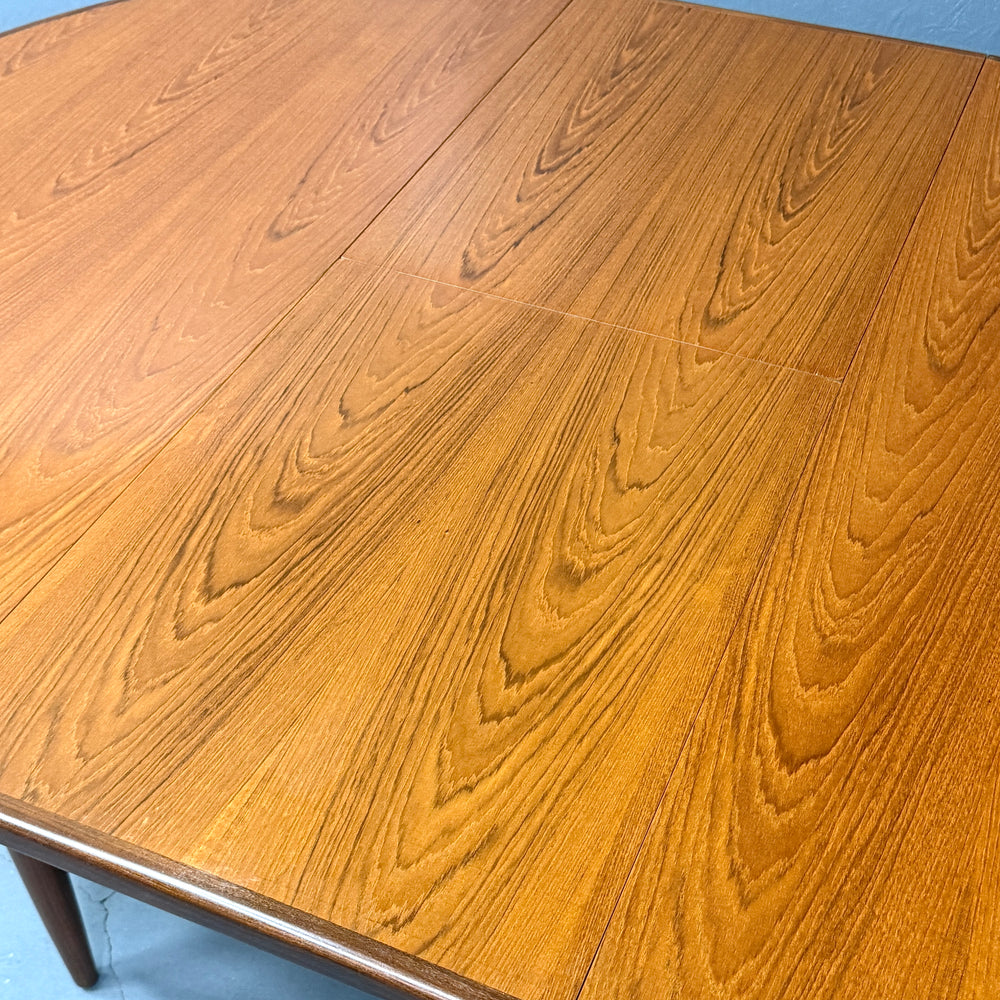 
                      
                        G-PLAN(ジープラン) / Fresco ROUND TABLE フレスコ ラウンドエクステンション ダイニングテーブル (502)
                      
                    