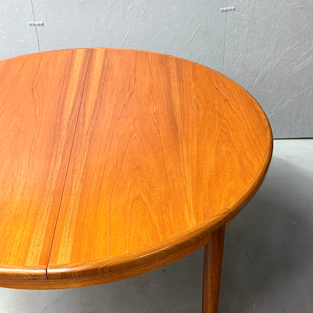 
                      
                        G-PLAN(ジープラン) / Fresco ROUND TABLE フレスコ ラウンドエクステンション ダイニングテーブル (503)
                      
                    