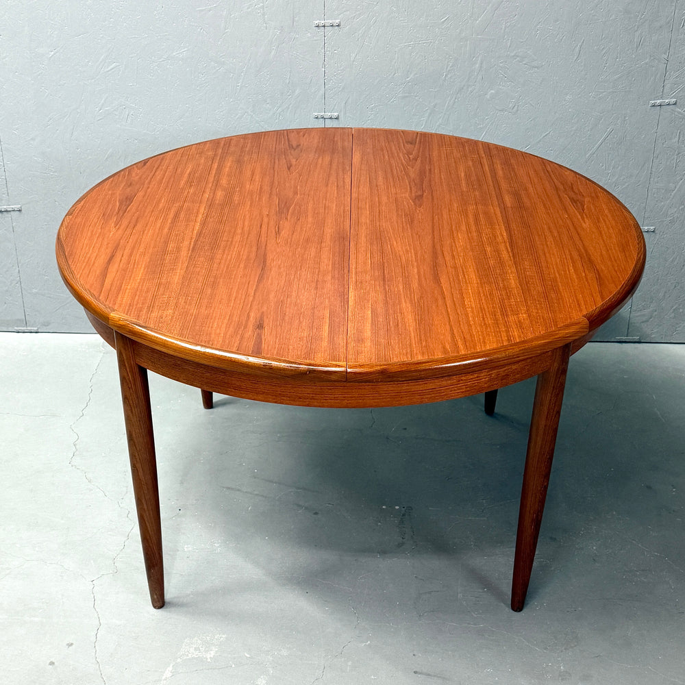 
                      
                        G-PLAN(ジープラン) / Fresco ROUND TABLE フレスコ ラウンドエクステンション ダイニングテーブル (501)
                      
                    