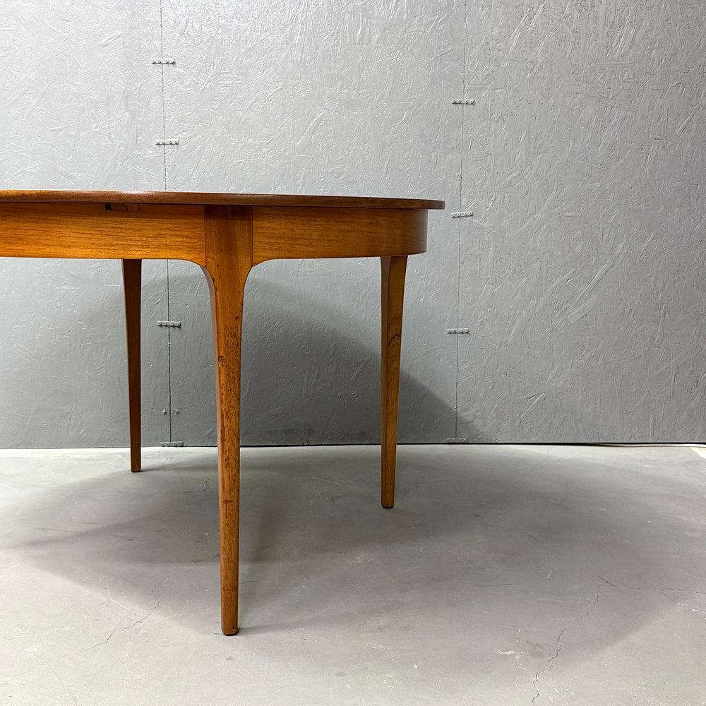 
                      
                        SUTCLIFFE OF TODMORDEN / Extension round table エクステンション ラウンドテーブル(501)
                      
                    