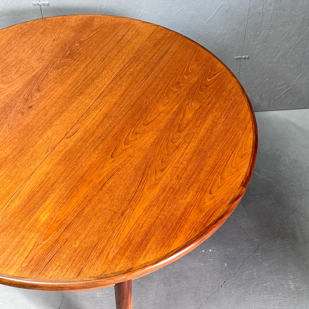 
                      
                        G-PLAN(ジープラン) / Fresco ROUND TABLE フレスコ ラウンドエクステンション ダイニングテーブル (403)
                      
                    