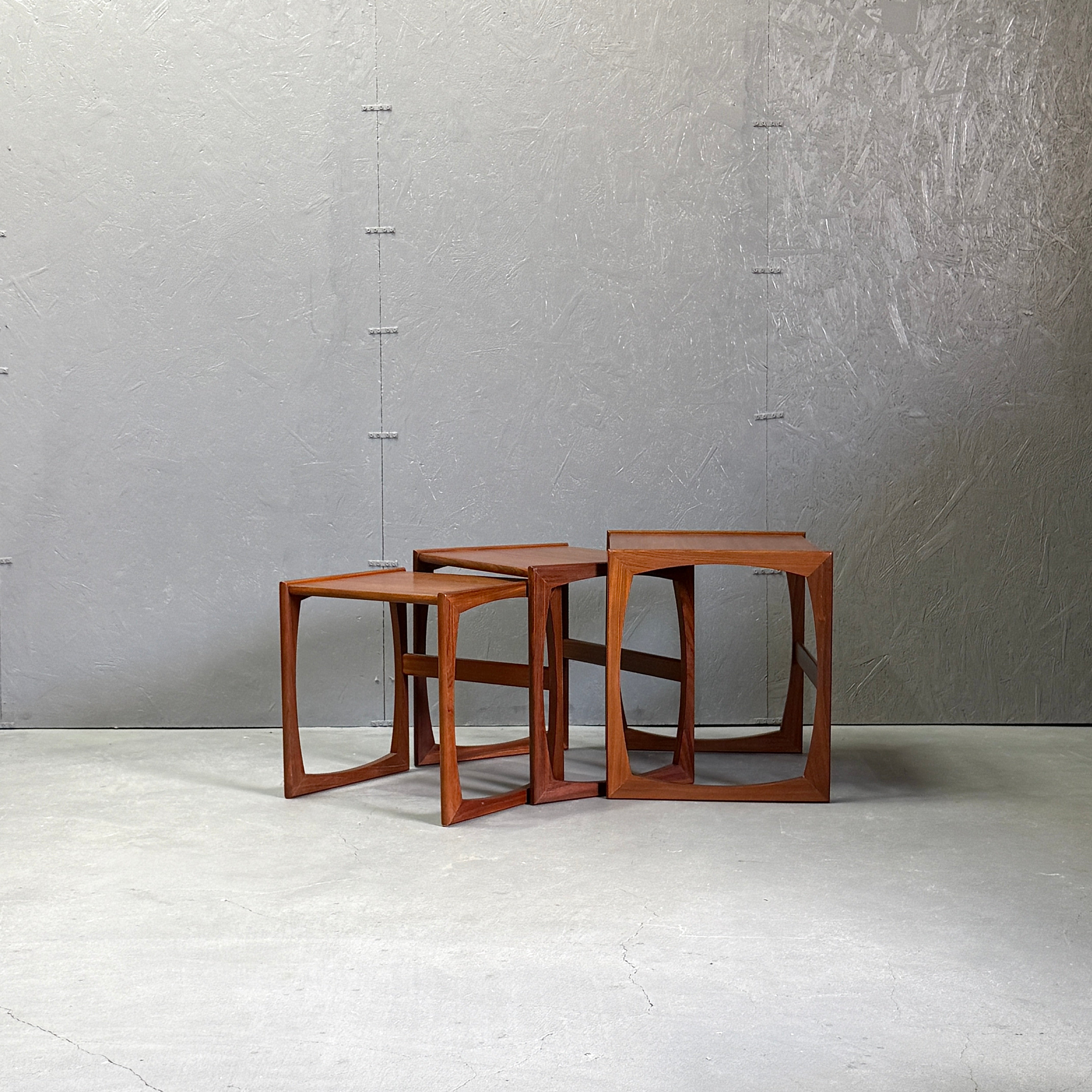 @kaorina MOBILIA WOODENネストテーブル ネストテーブル オーク3 (2個セット) ニトリ 【玄関先迄納品