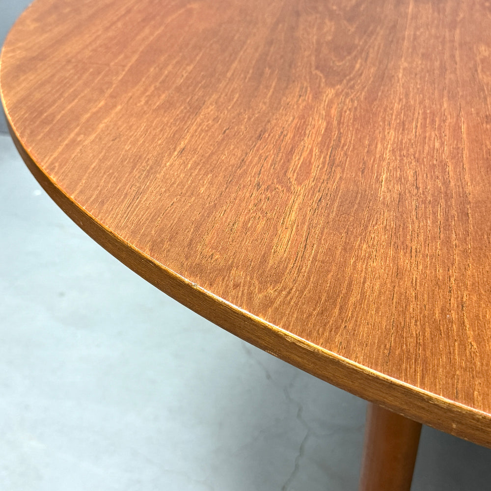 
                      
                        TEAK EXTENSION ROUND TABLE チークラウンドテーブル (501)
                      
                    