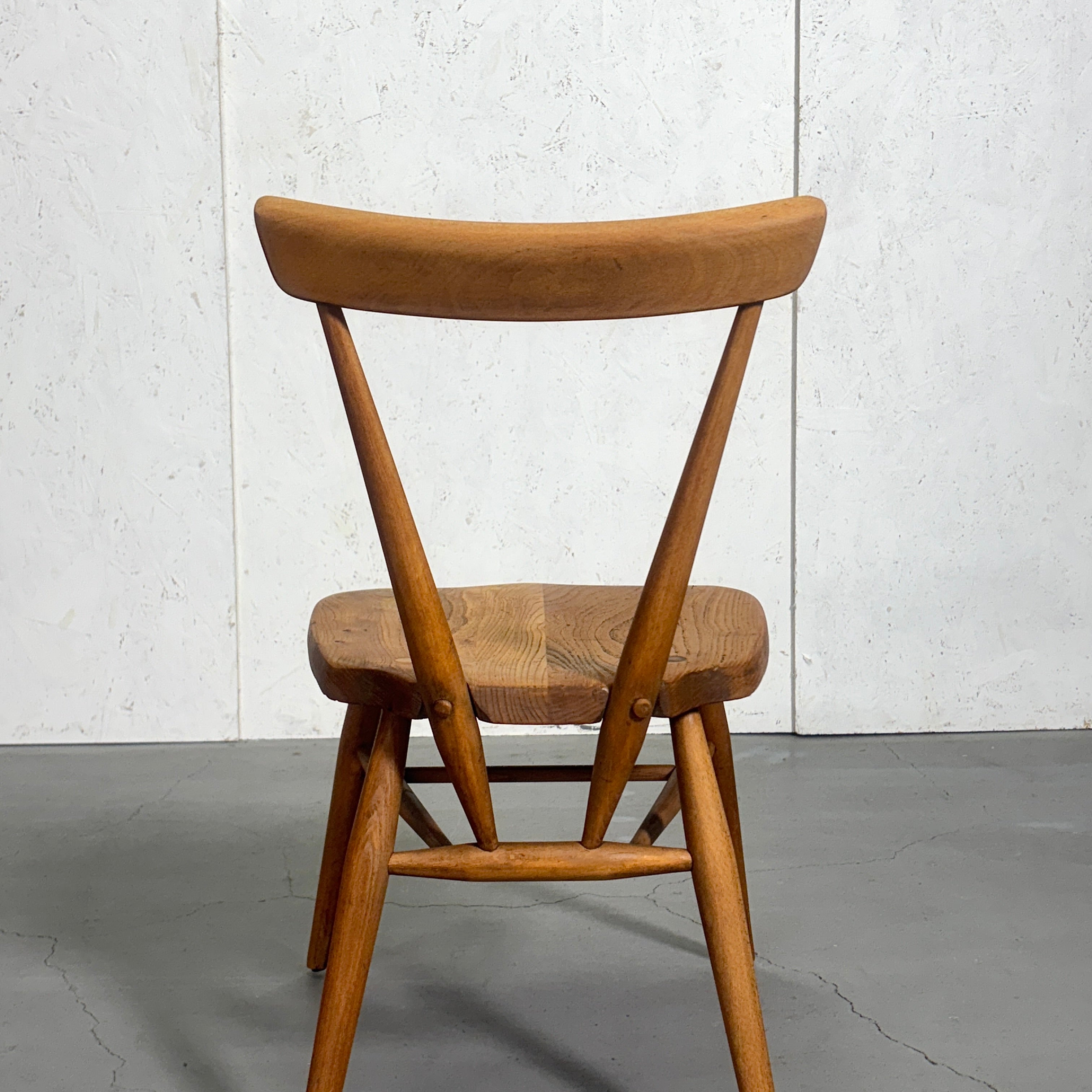 ERCOL(アーコール) /スタッキングチェア (303) ERCOL(アーコール) / STACKING CHAIR スタッキングチェア (303