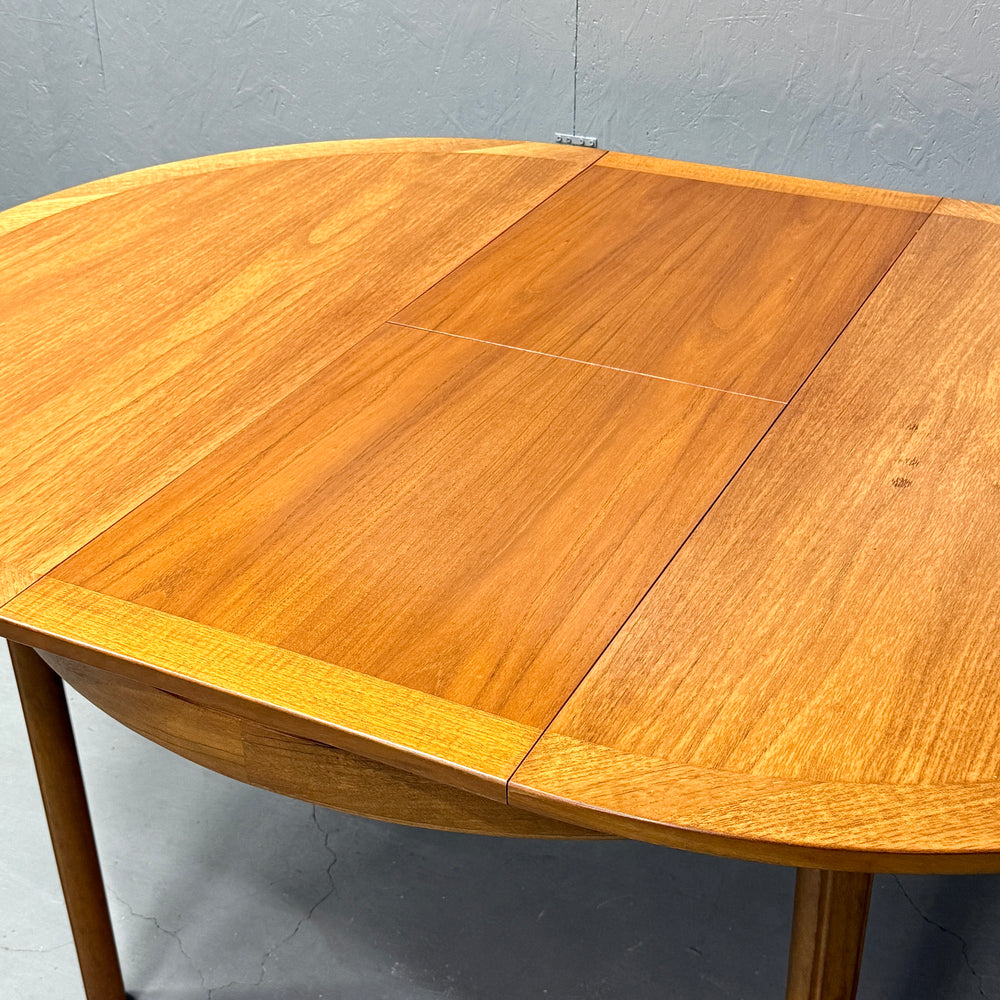 
                      
                        Nathan(ネイサン) / EXTENSION ROUND TABLE エクステンション ラウンドテーブル (402)
                      
                    