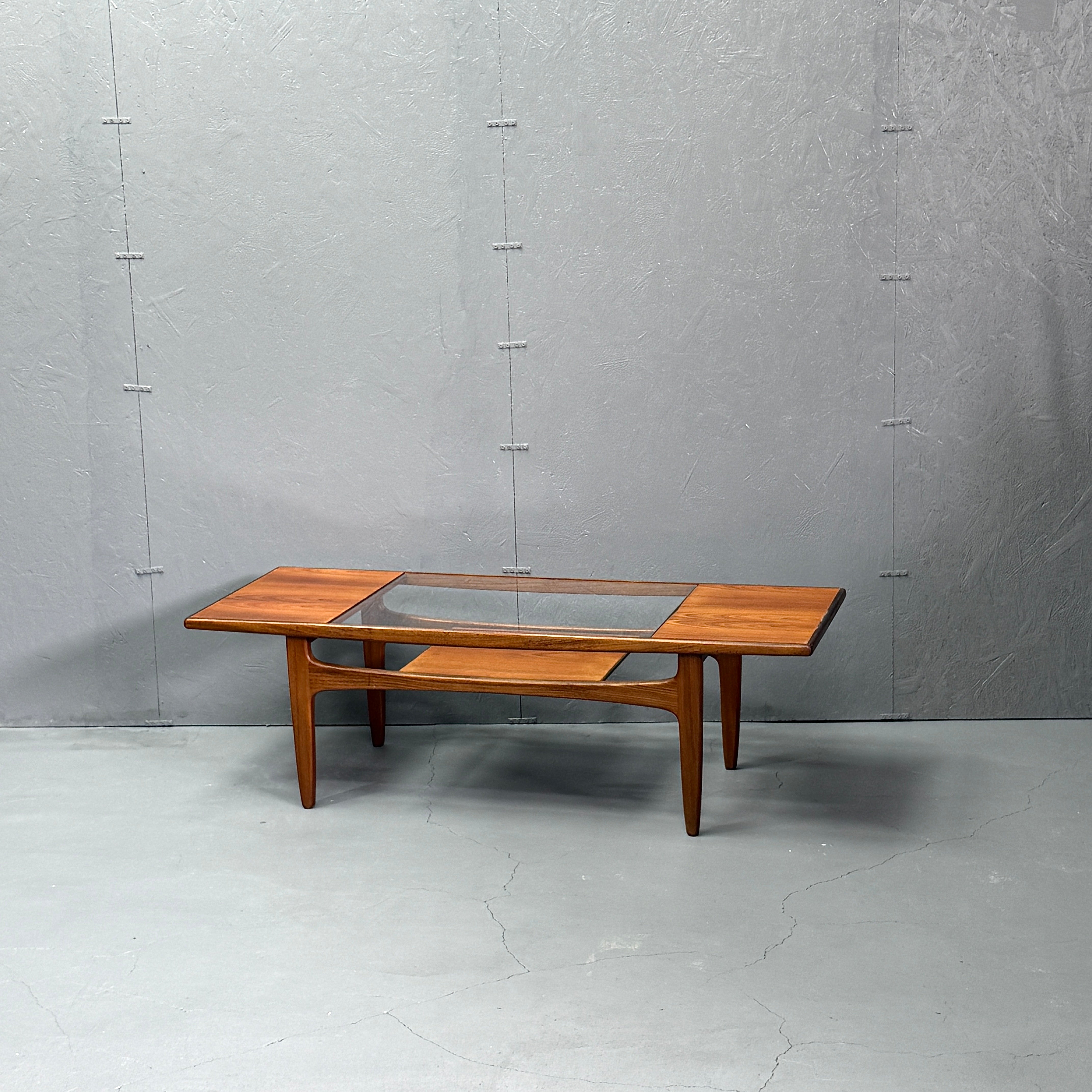 G-PLAN(ジープラン) / アストロ ネストテーブル (401)