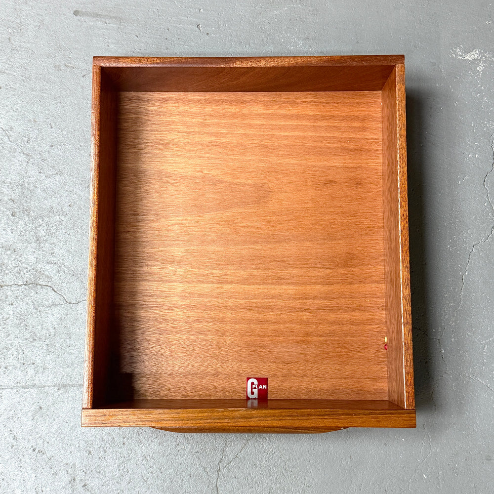 
                      
                        G-PLAN(ジープラン) / Fresco Sideboard フレスコ サイドボード (502)
                      
                    