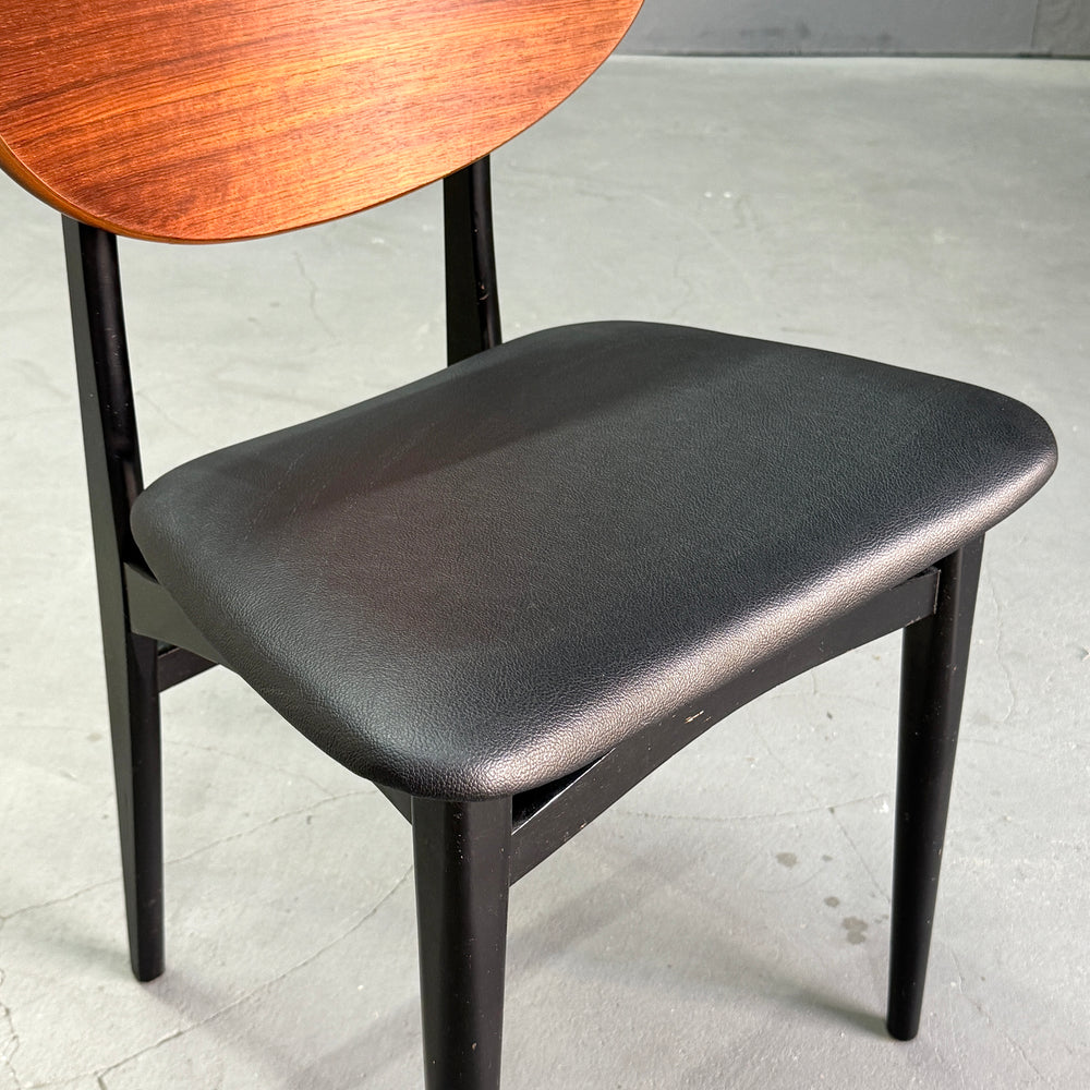 
                      
                        Beautility (ビューティリティ) / Vintage chair ヴィンテージ ダイニングチェア (4)
                      
                    