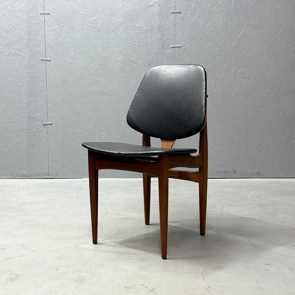 
                      
                        Elliots of Newbury(EON) / VINTAGE CHAIR ヴィンテージチェア (503)
                      
                    