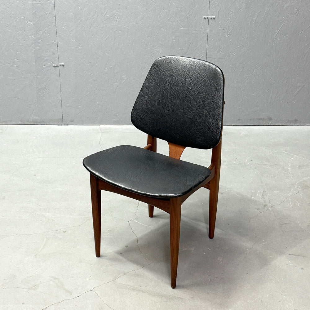
                      
                        Elliots of Newbury(EON) / VINTAGE CHAIR ヴィンテージチェア (504)
                      
                    