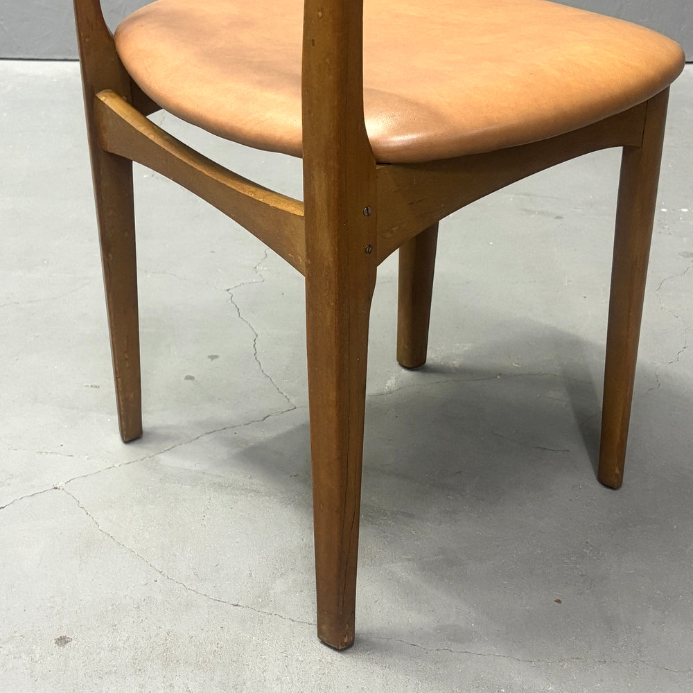 
                      
                        Nathan(ネイサン) / DINING CHAIR ダイニングチェア (402)
                      
                    