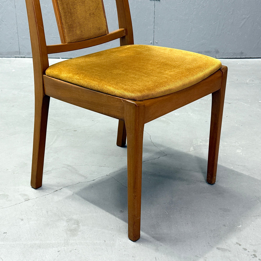 
                      
                        Nathan(ネイサン) / DINING CHAIR ダイニングチェア (402)
                      
                    