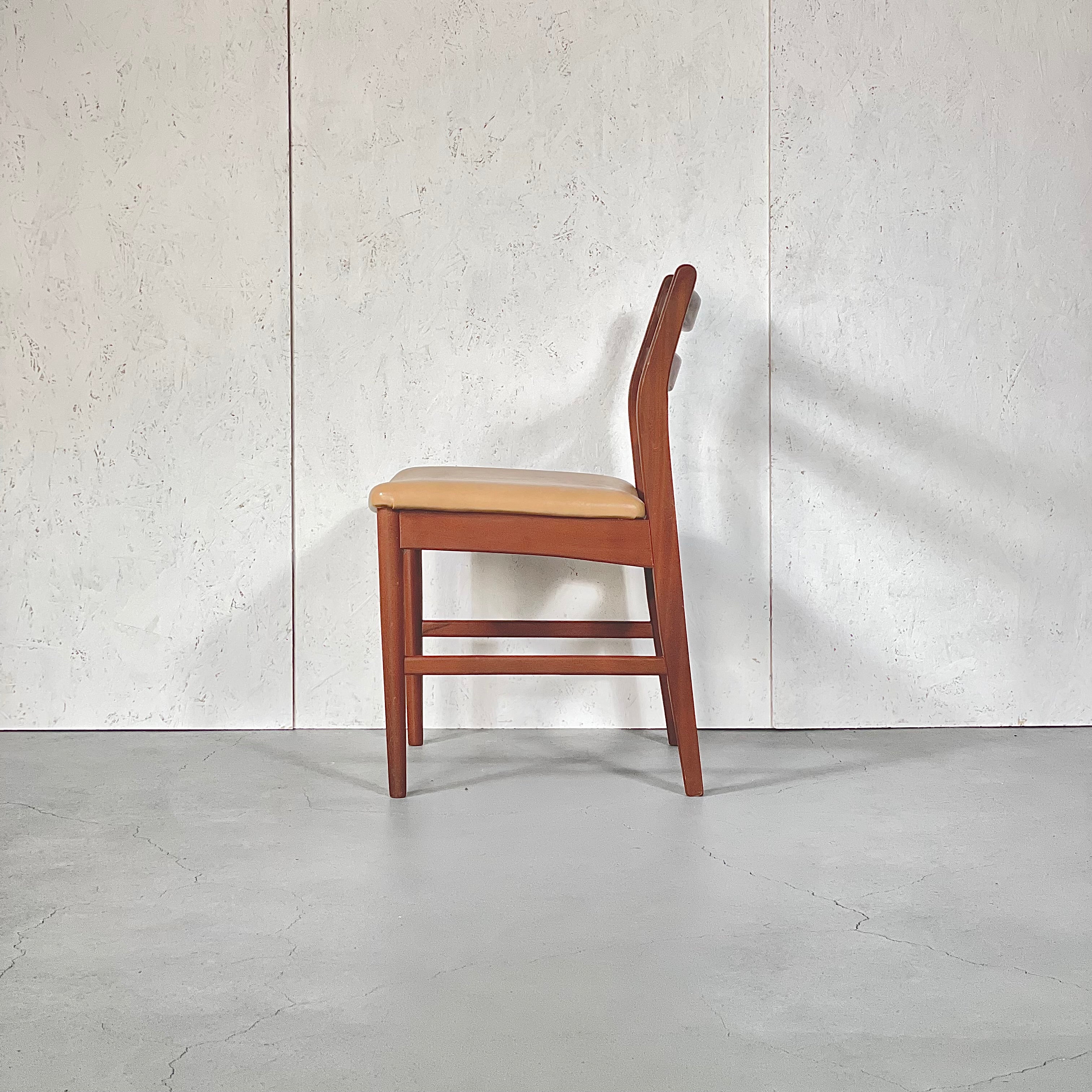 Jentique(ジェンティーク) / DINING CHAIR ダイニングチェア (1 Jentique(ジェンティーク) / DINING CHAIR ダイニングチェア (1