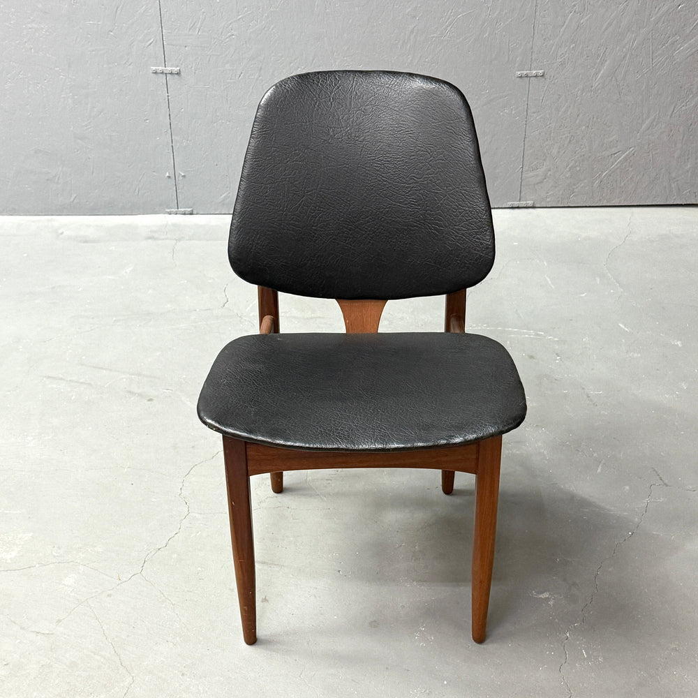 
                      
                        Elliots of Newbury(EON) / VINTAGE CHAIR ヴィンテージチェア (501)
                      
                    