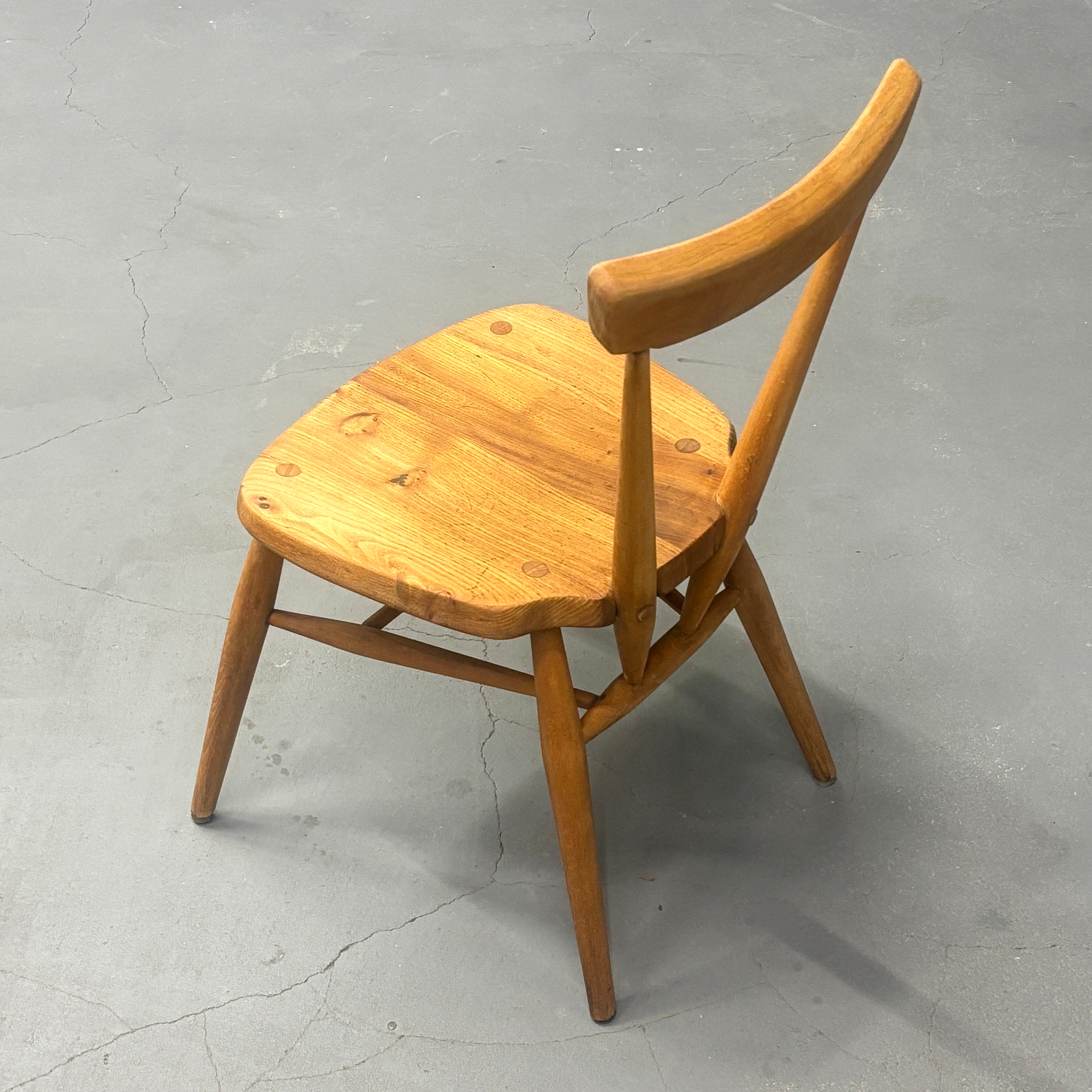 ERCOL(アーコール) / STACKING CHAIR スタッキングチェア (305