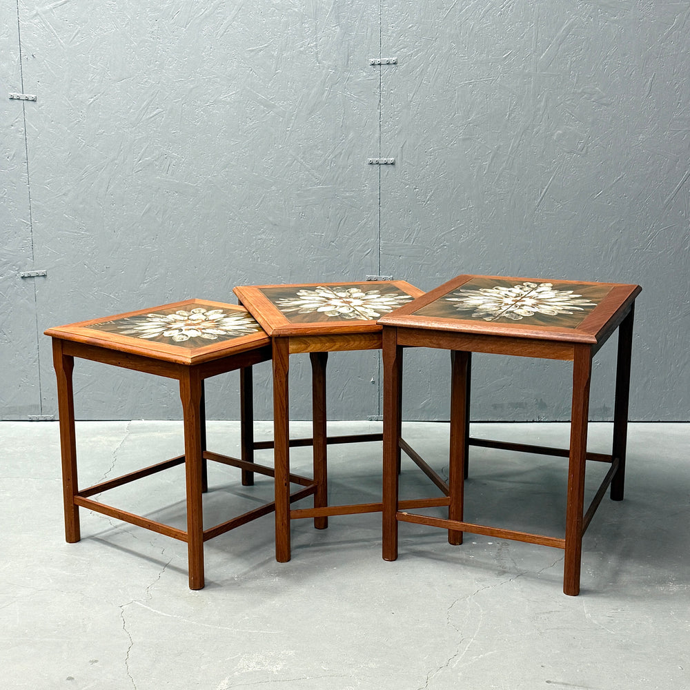 
                      
                        MOBELFABRIKKEN TOFTEN(モーベルファブリッケン・トフテン) / Tiletop nest table タイルトップ テストテーブル (501)
                      
                    