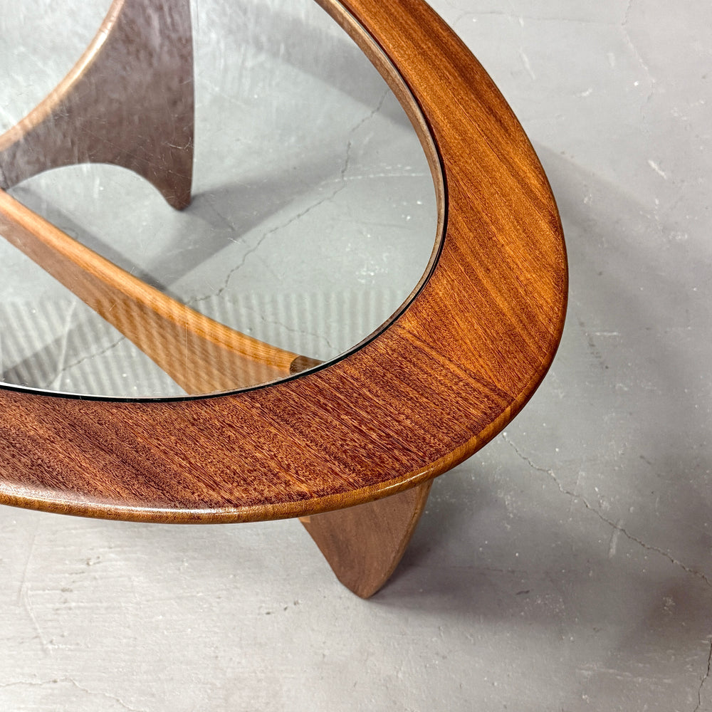 
                      
                        G-PLAN(ジープラン) / Astro oval coffee table アストロ オーバルコーヒーテーブル (501)
                      
                    