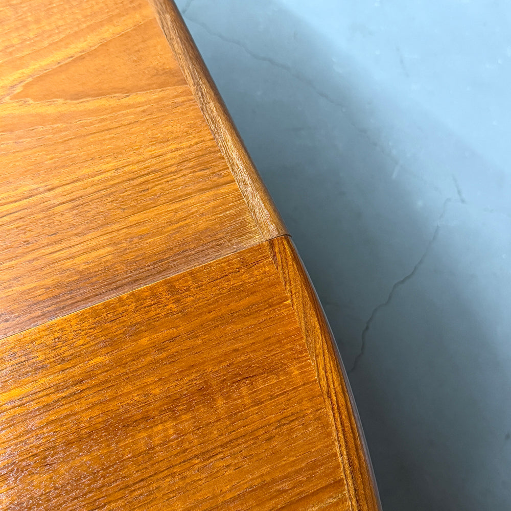 
                      
                        G-PLAN(ジープラン) / Fresco ROUND TABLE フレスコ ラウンドエクステンション ダイニングテーブル (506)
                      
                    