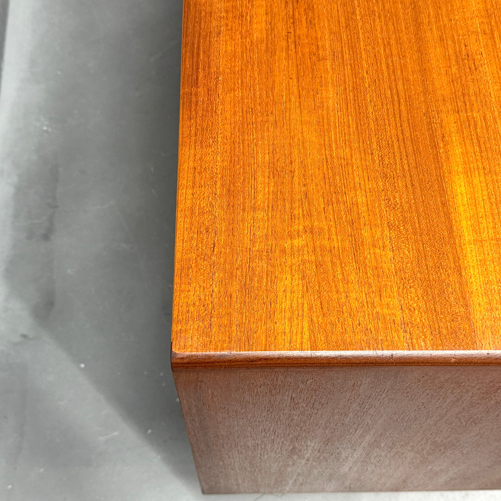 
                      
                        G-PLAN(ジープラン) / Fresco Sideboard フレスコ サイドボード (502)
                      
                    