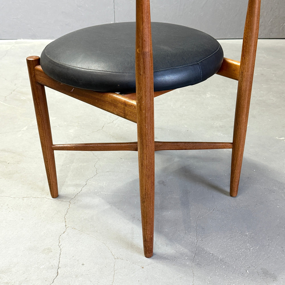 
                      
                        G-PLAN(ジープラン) / FRESCO CIRCULAR CHAIR フレスコ サーキュラーチェア (506)
                      
                    