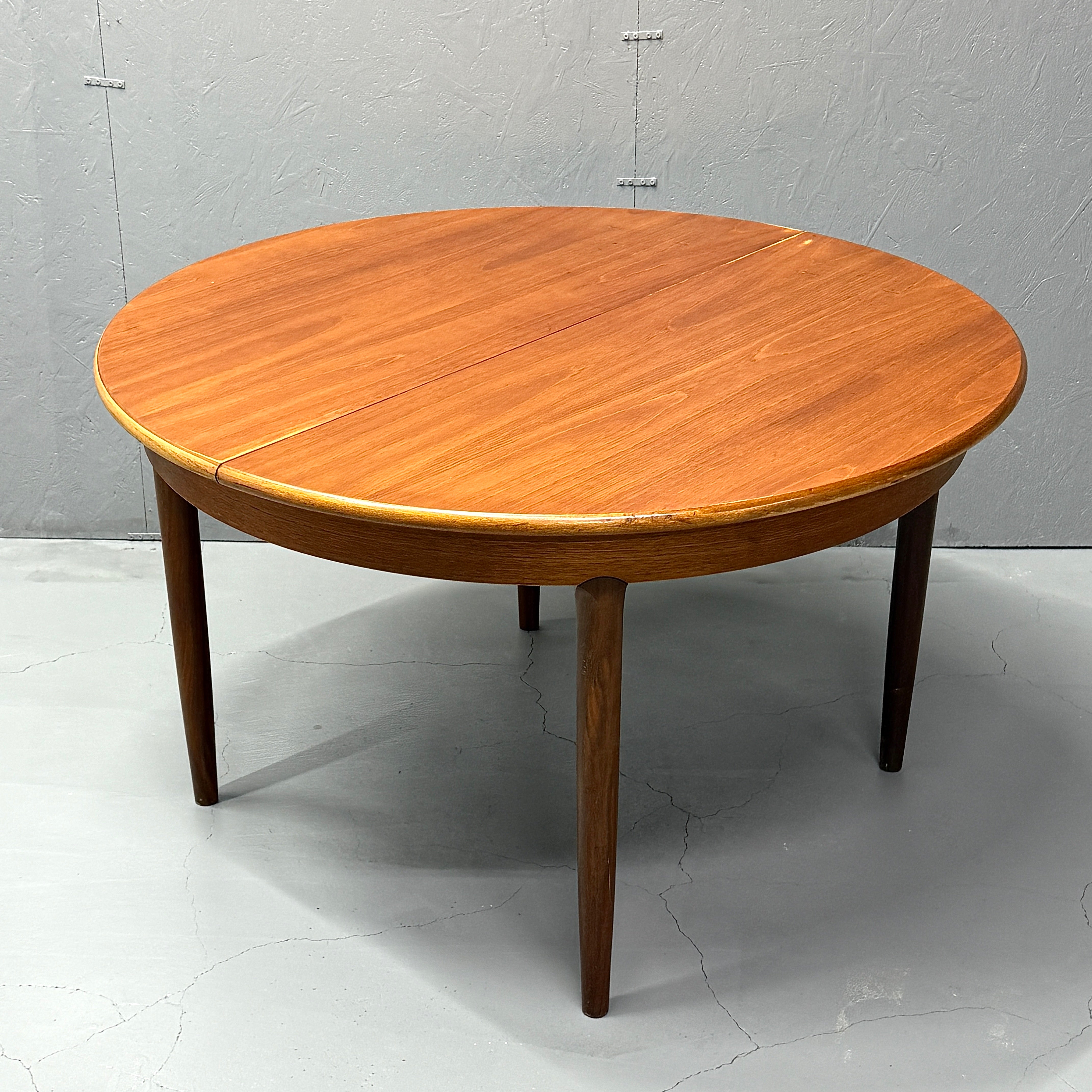 ダイニングテーブル – NONOR FURNITURE
