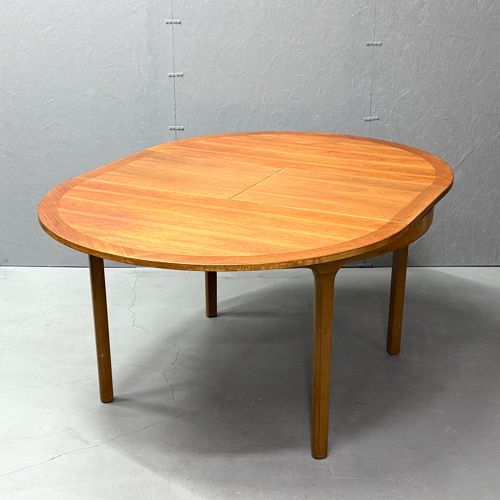 
                      
                        Nathan(ネイサン) / EXTENSION ROUND TABLE エクステンション ラウンドテーブル (401)
                      
                    