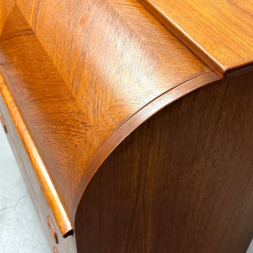 
                      
                        Vintage Roll-Top Writing Bureau ライティングビューロー
                      
                    