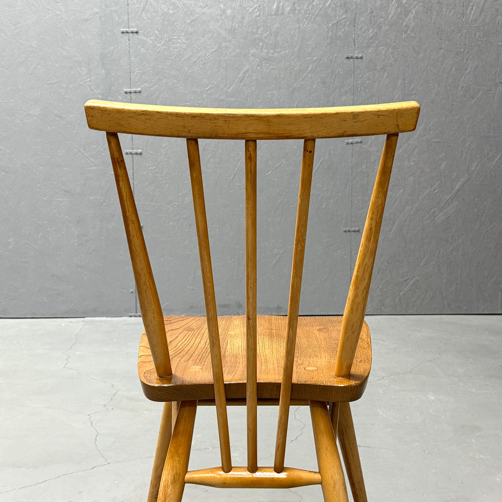 
                      
                        ERCOL(アーコール) / STICK BACK CHAIR スティックバックチェア (402)
                      
                    