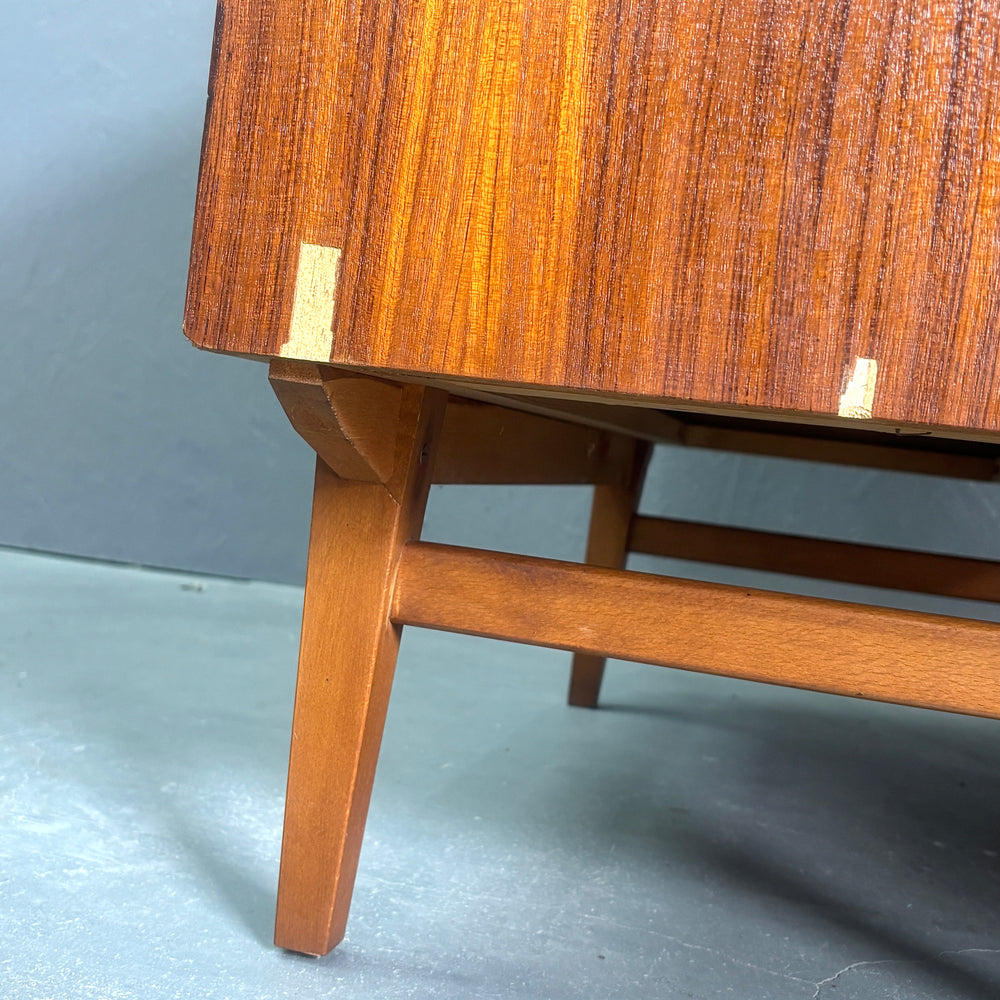 
                      
                        Vintage Roll-Top Writing Bureau  ヴィンテージ ライティングビューロー
                      
                    