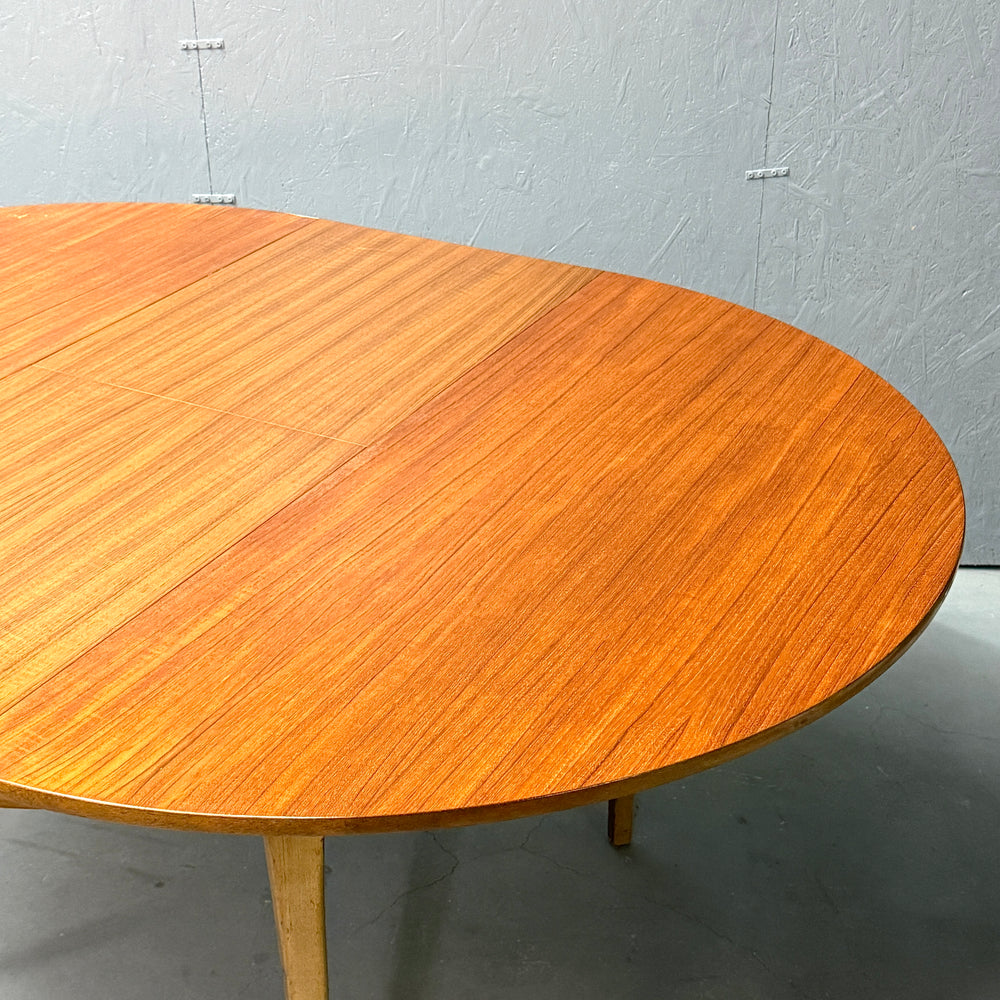 
                      
                        SUTCLIFFE OF TODMORDEN / Extension round table エクステンション ラウンドテーブル(501)
                      
                    