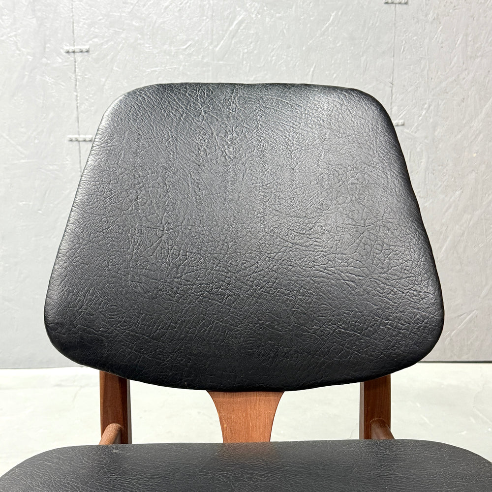 
                      
                        Elliots of Newbury(EON) / VINTAGE CHAIR ヴィンテージチェア (501)
                      
                    